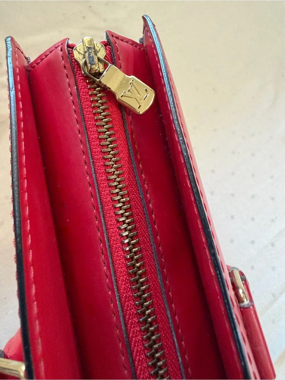 Louis Vuitton Epi Leather Riviera red Handbag